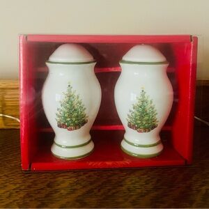 Christopher Radko Holiday Celebration Tree Salt & Pepper Shakers NIB Collectible